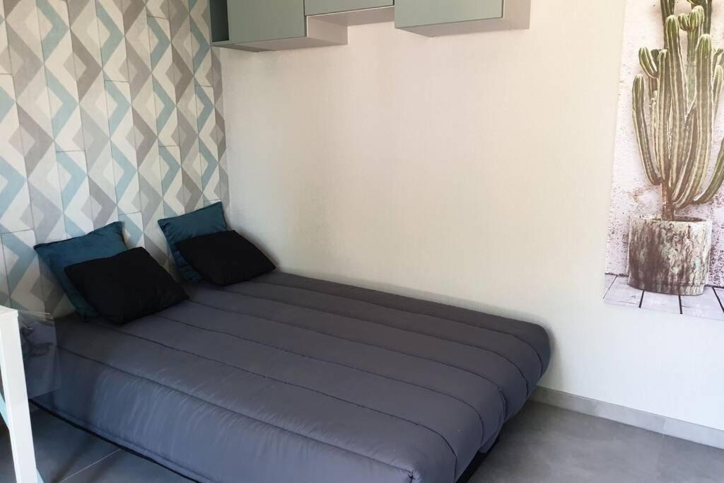 Agreable Logement Pour 4 Pers A Deux Pas De Verdun Apartment Haudainville Ngoại thất bức ảnh